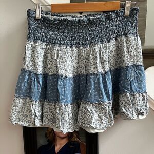 American Eagle Blue Tiered Chambray Prints Mini Skirt sz L